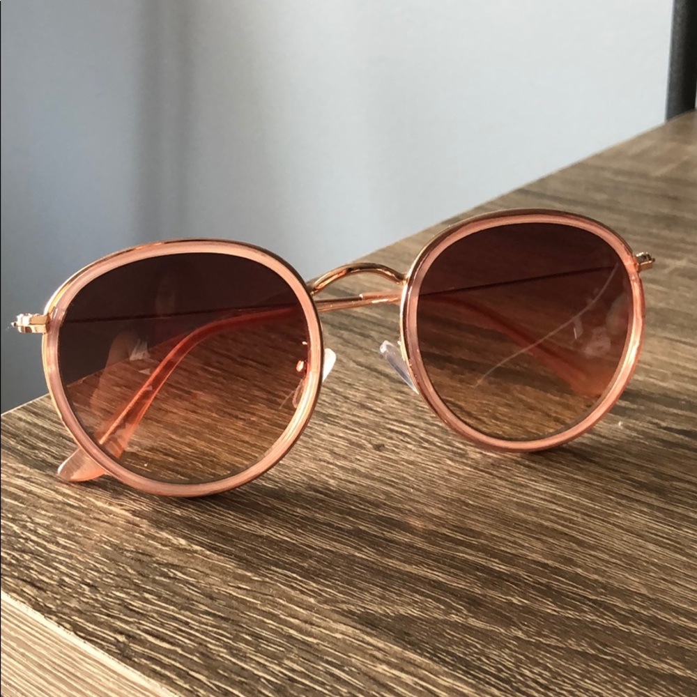 Round Sunglasses